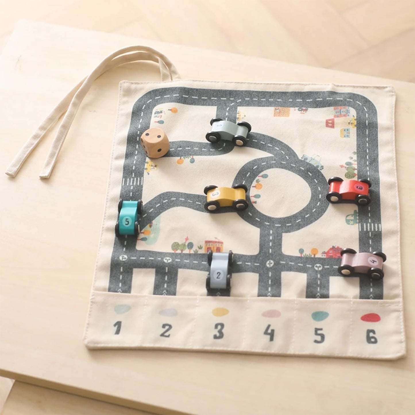 Jessruly® Bus Play Set