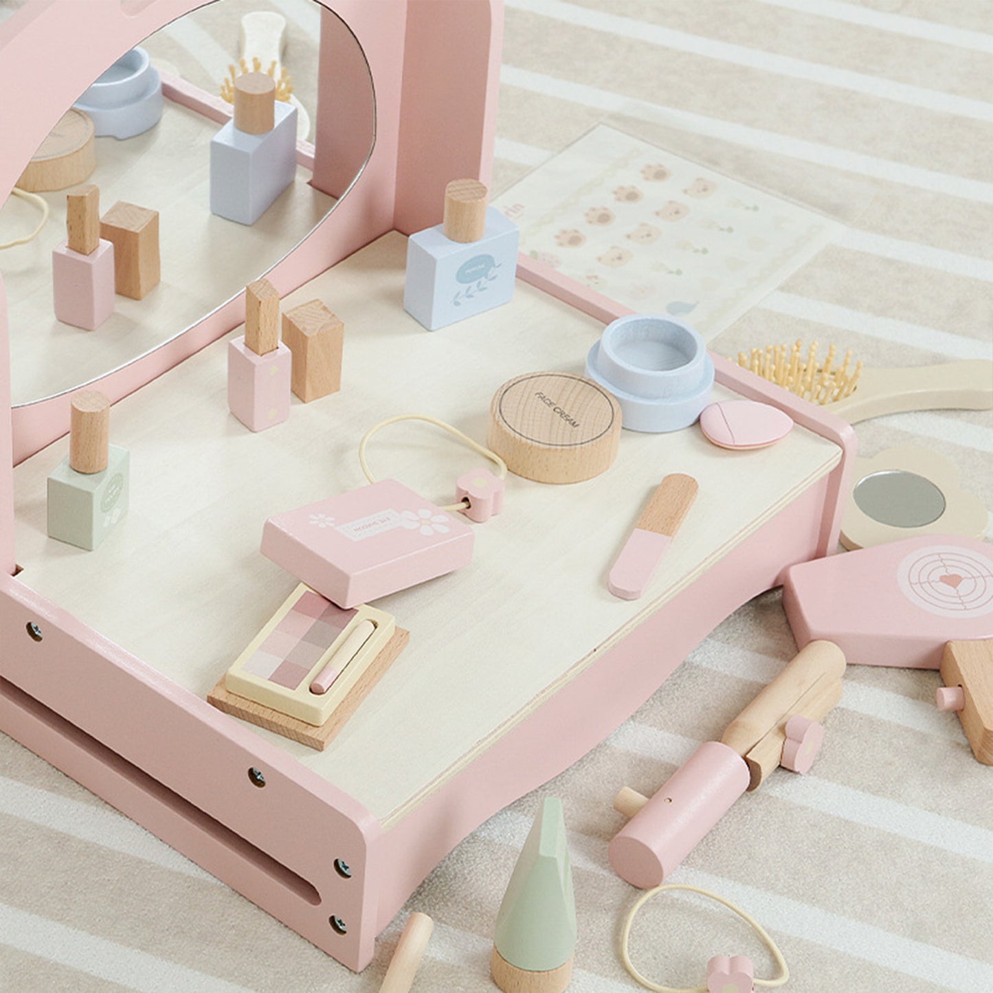 Jessruly® Wooden Makeup Play Set