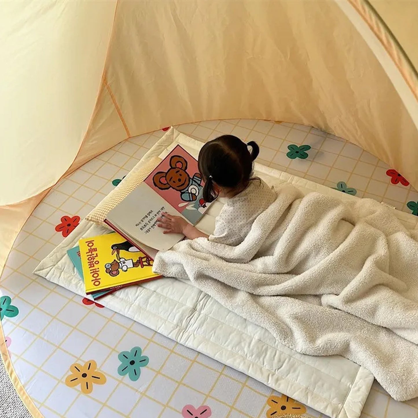 Jessruly® Beach Tent