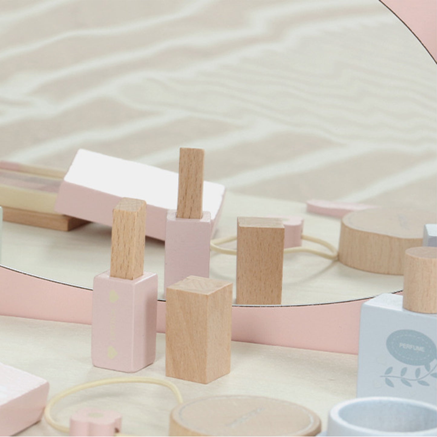 Jessruly® Wooden Makeup Play Set
